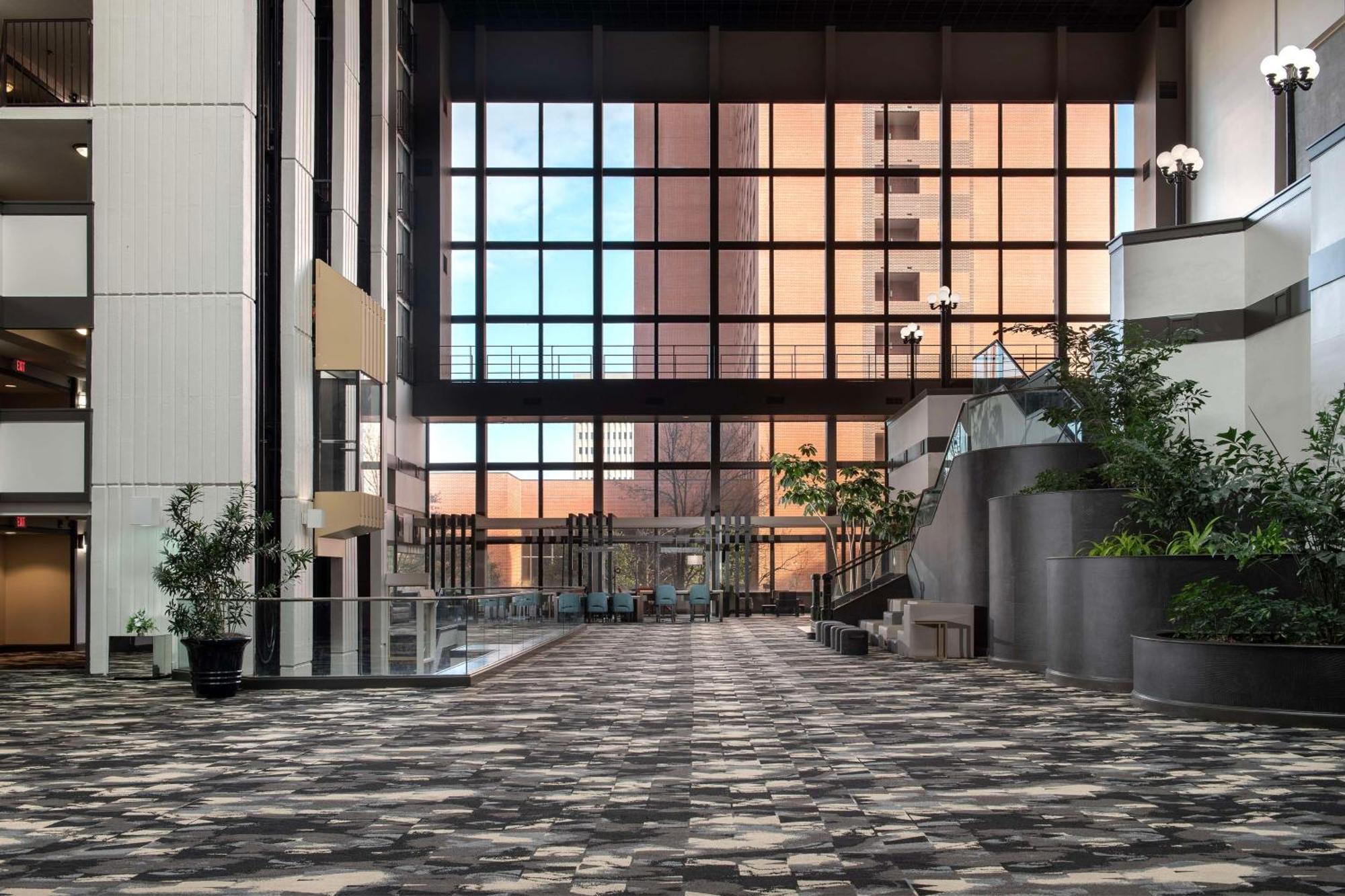 Embassy Suites Уинстон-Сейлем Экстерьер фото